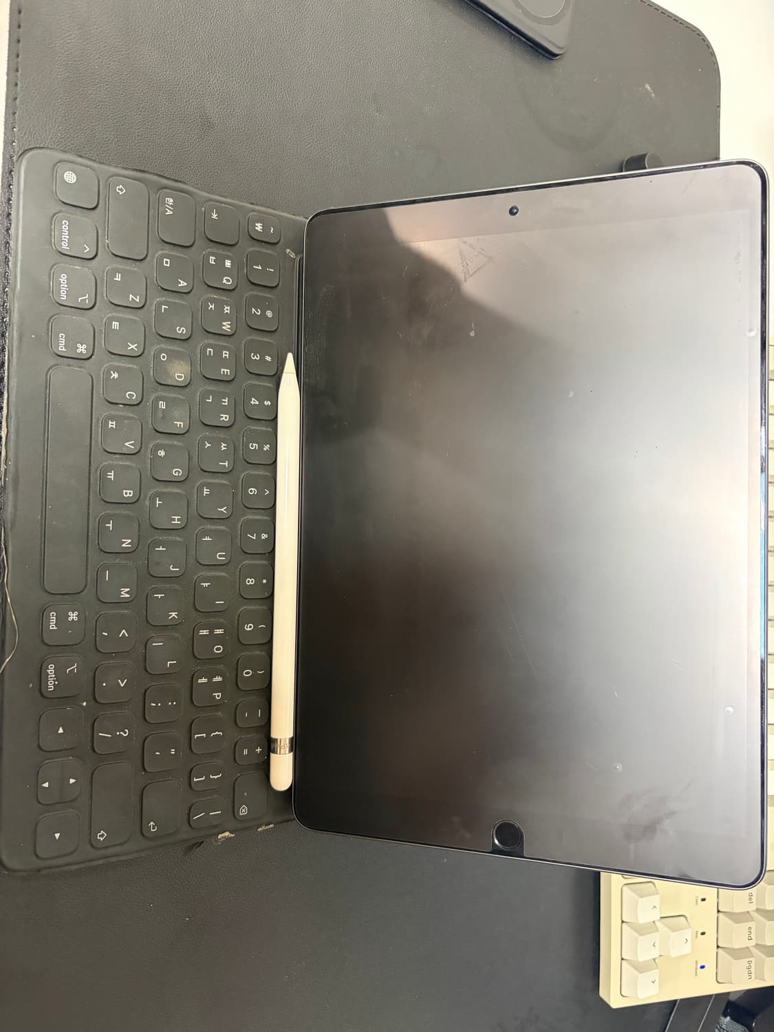 아이패드 에어 3세대 +매직키보드+애플펜슬 상품이미지2