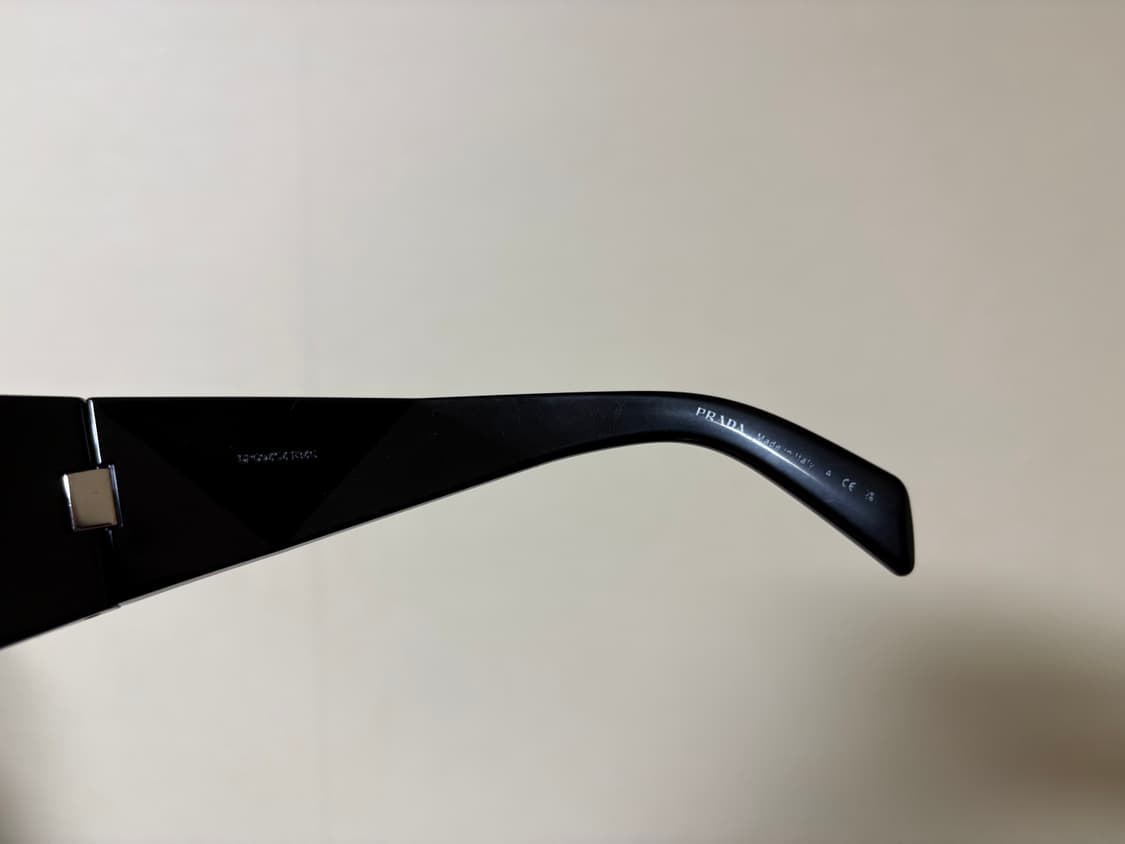 프라다 심볼 선글라스 블랙a19 풀박 상품이미지8