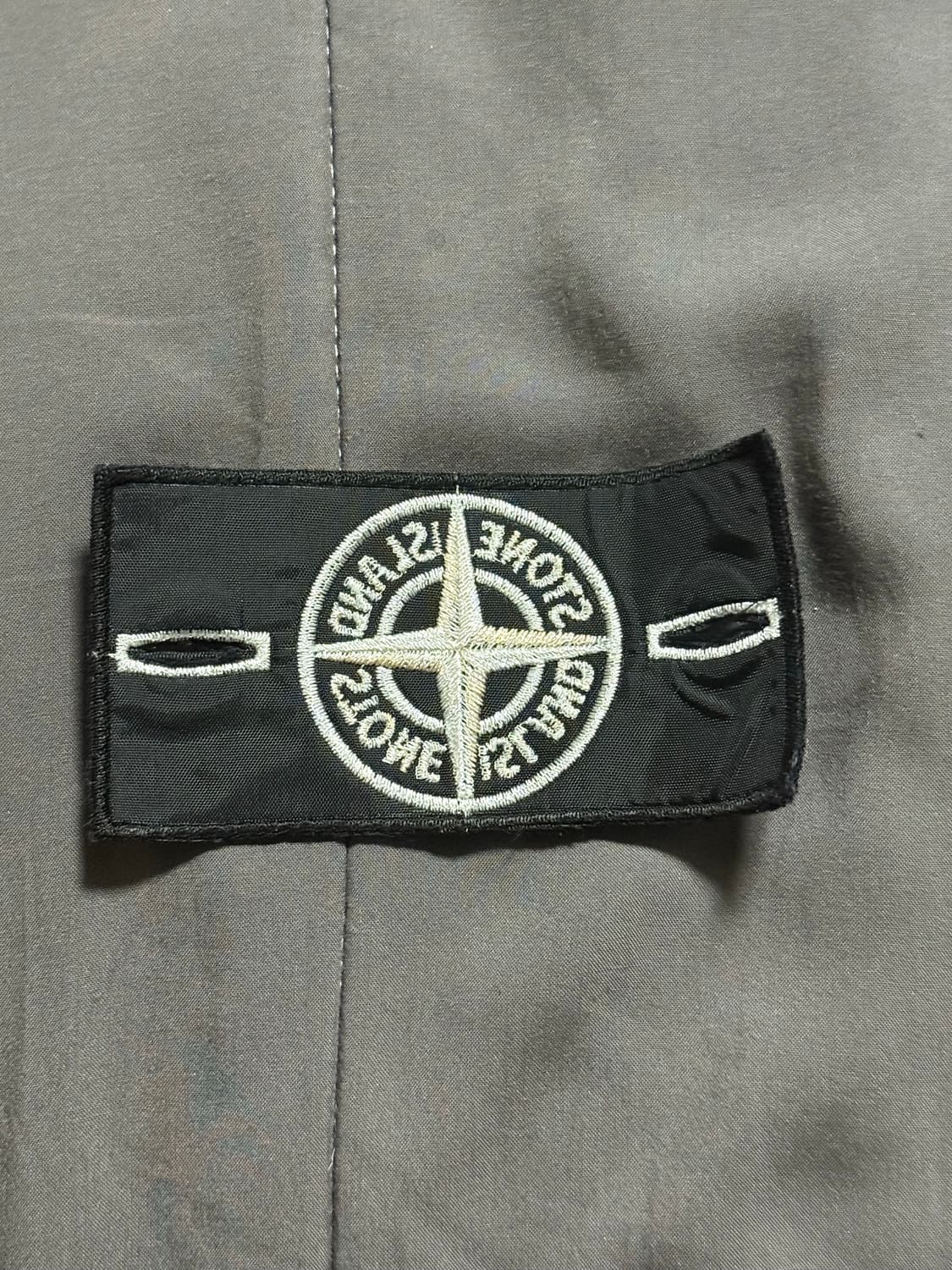 스톤아일랜드 화이트 와펜 상품이미지2