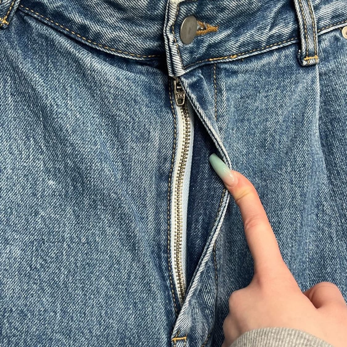 YOUTH 핀턱 데님 팬츠 상품이미지4