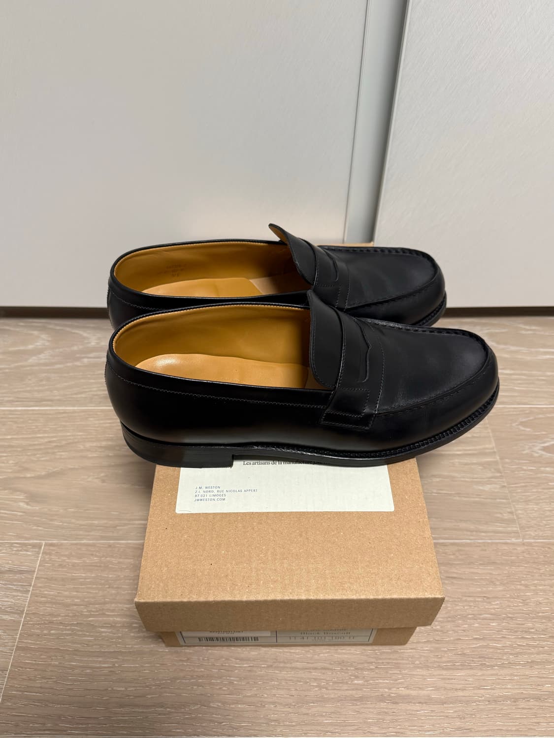 J.M weston 180 로퍼 블랙 5.5e 상품이미지3
