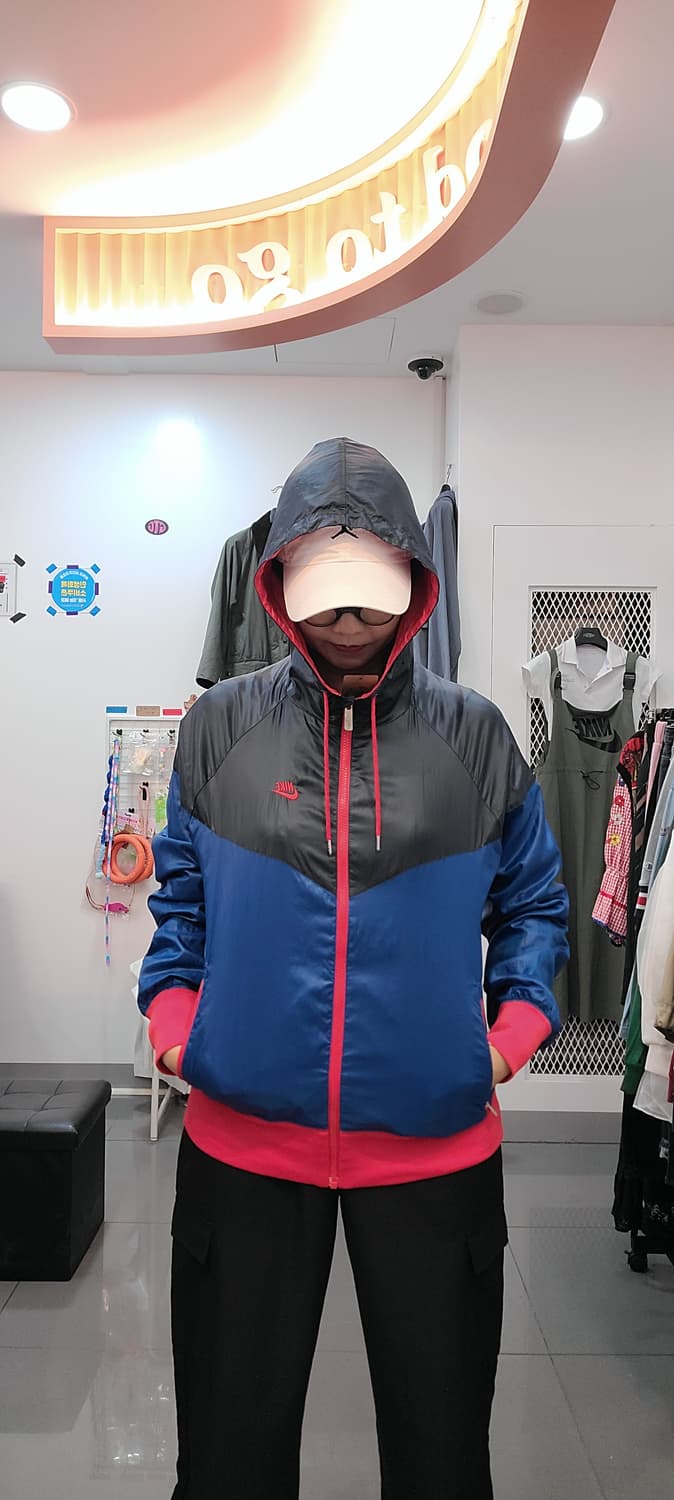 나이키 긴팔 후드 바람막이  상품이미지1