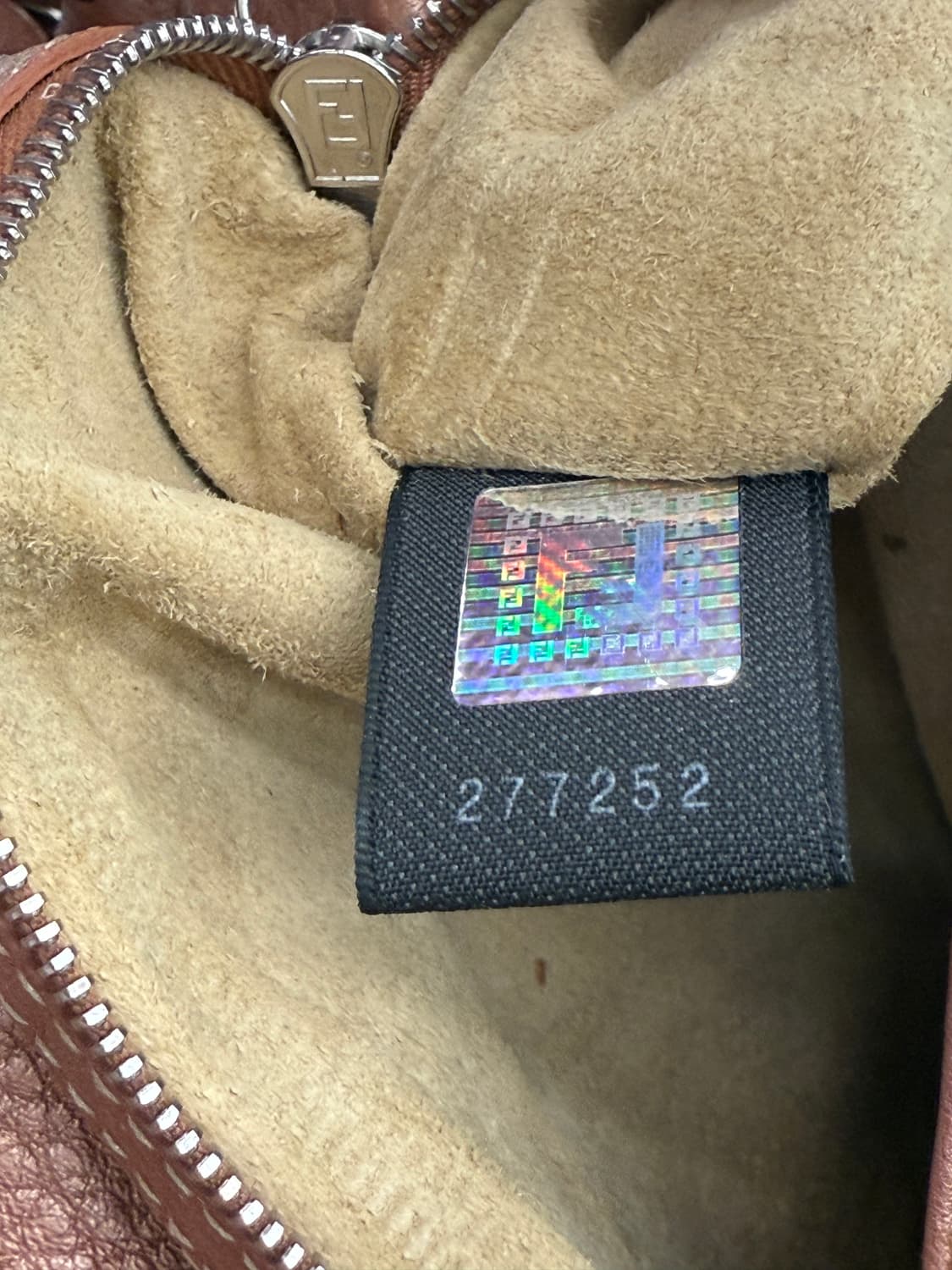 2000s 펜디 셀러리아 비즈시퀸 바게트백 상품이미지9