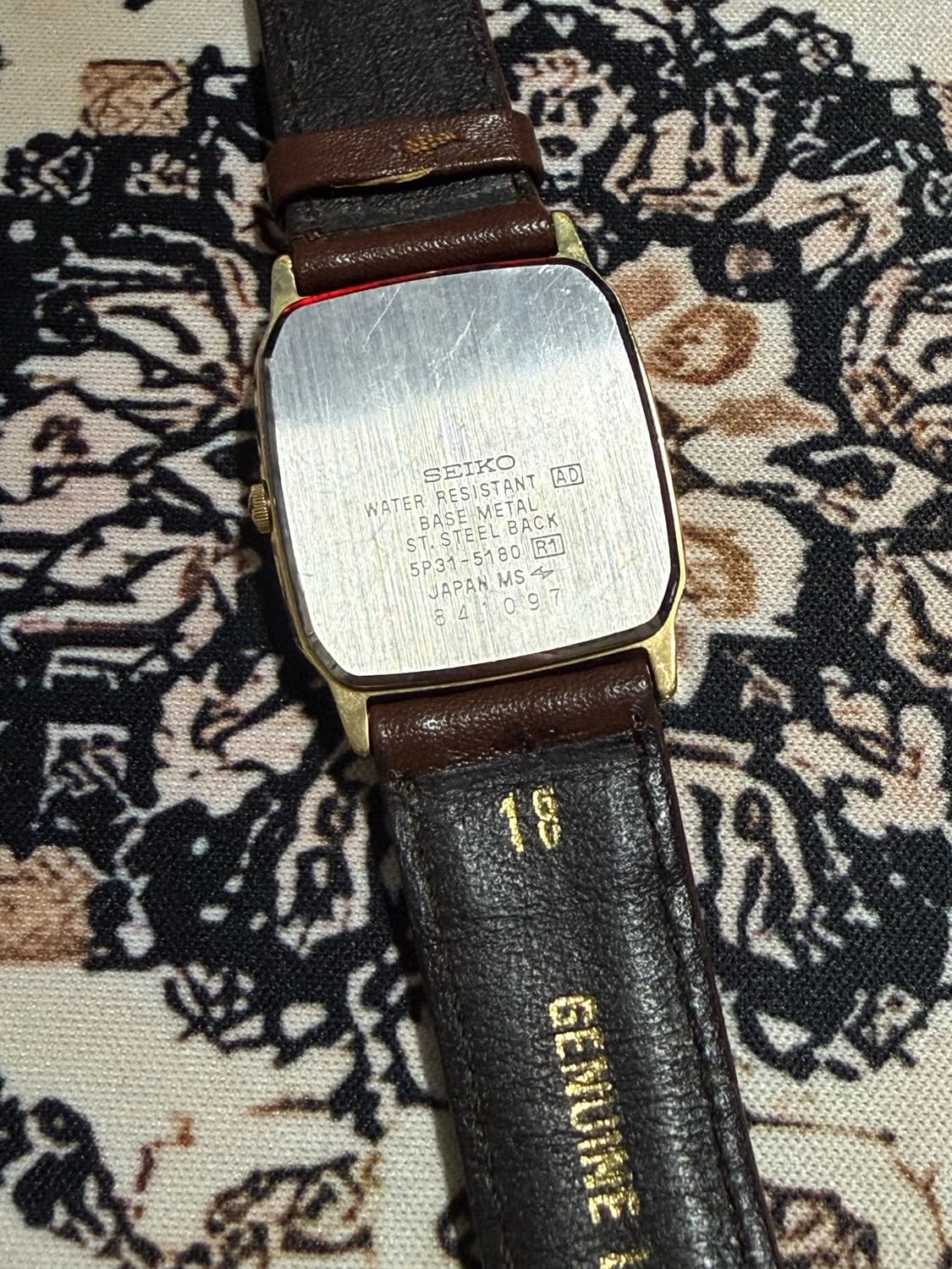 SEIKO 빈티지 쿼츠 시계 상품이미지3