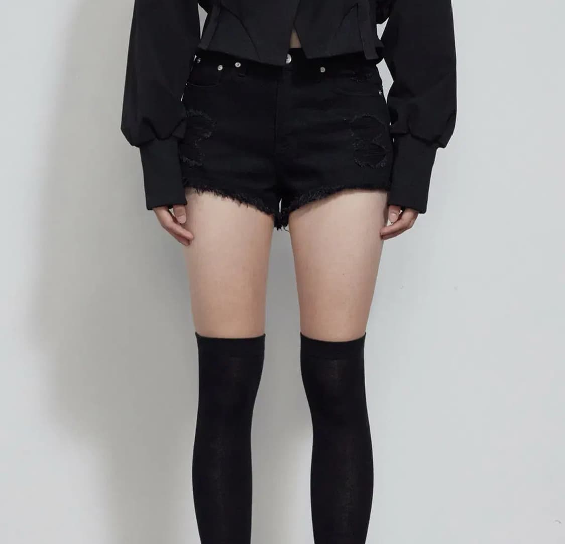 보헤미안서울 25FALL 데미지 블랙 쇼츠 M 상품이미지1