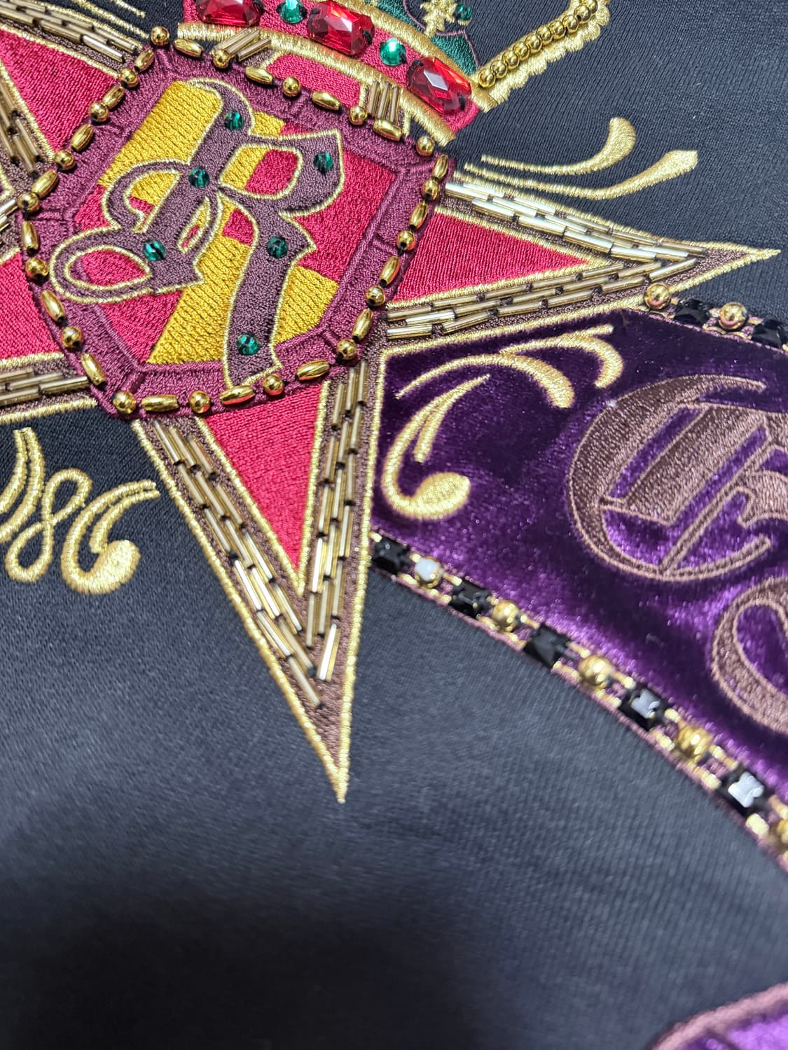 슈프림 크레스트 집업 후드 스웨트셔츠 블랙 - 25SS L 상품이미지7