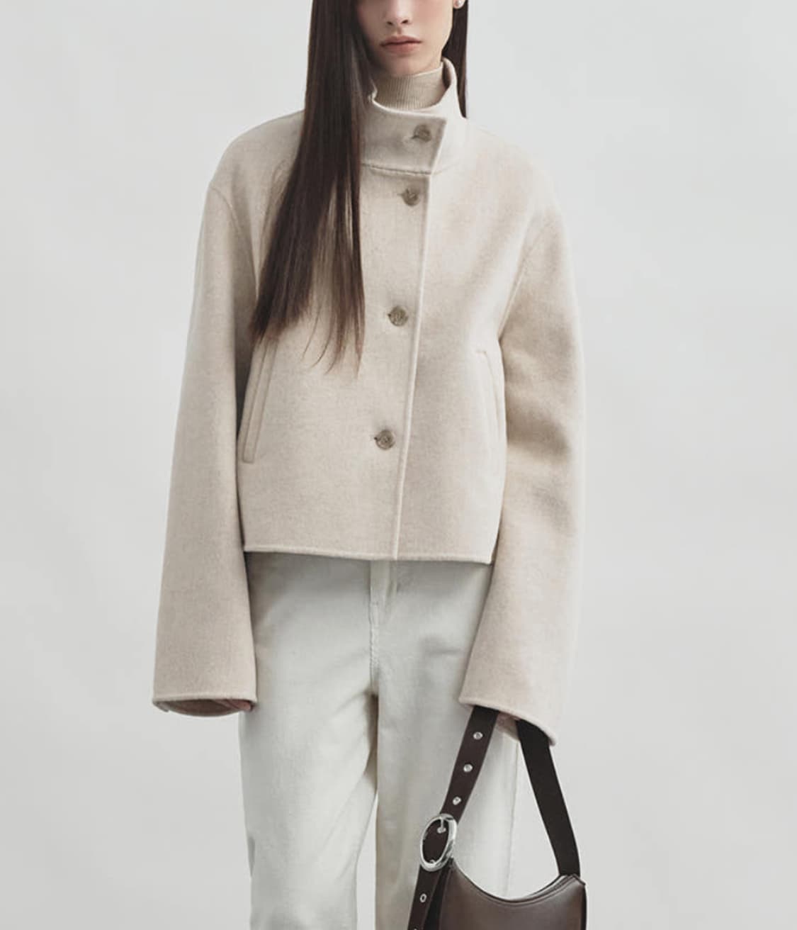 몽돌 캐시미어 울 핸드메이드 하이넥 크롭 코트 오트밀 상품이미지5