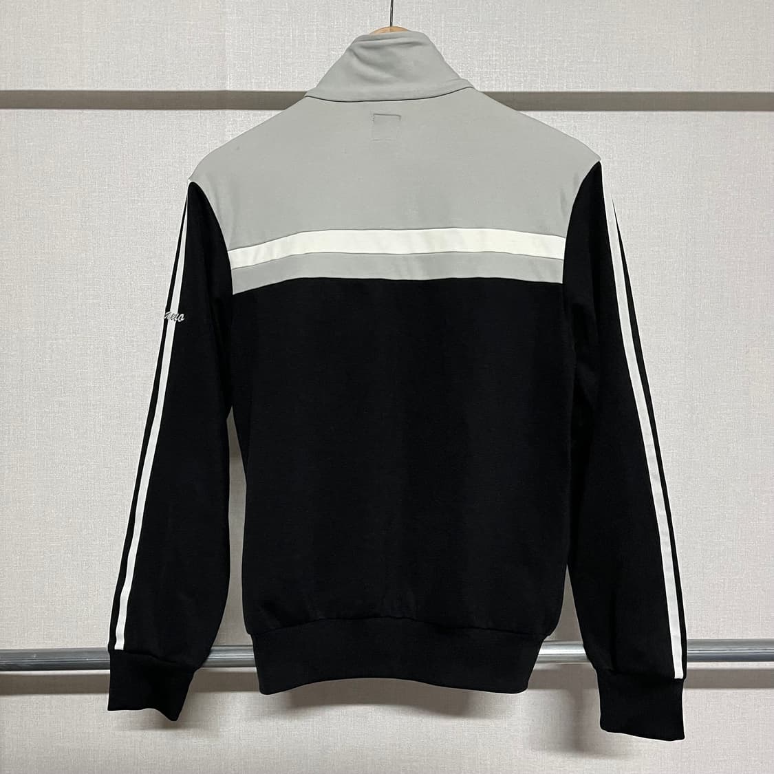 아디다스 83-C 블랙 트랙탑 90 상품이미지2