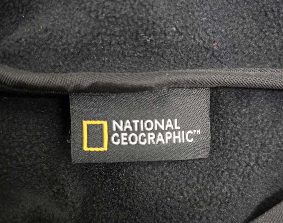 네셔널지오그래픽 가모아노락 
싸이즈 105~110  남자.
 상품이미지4