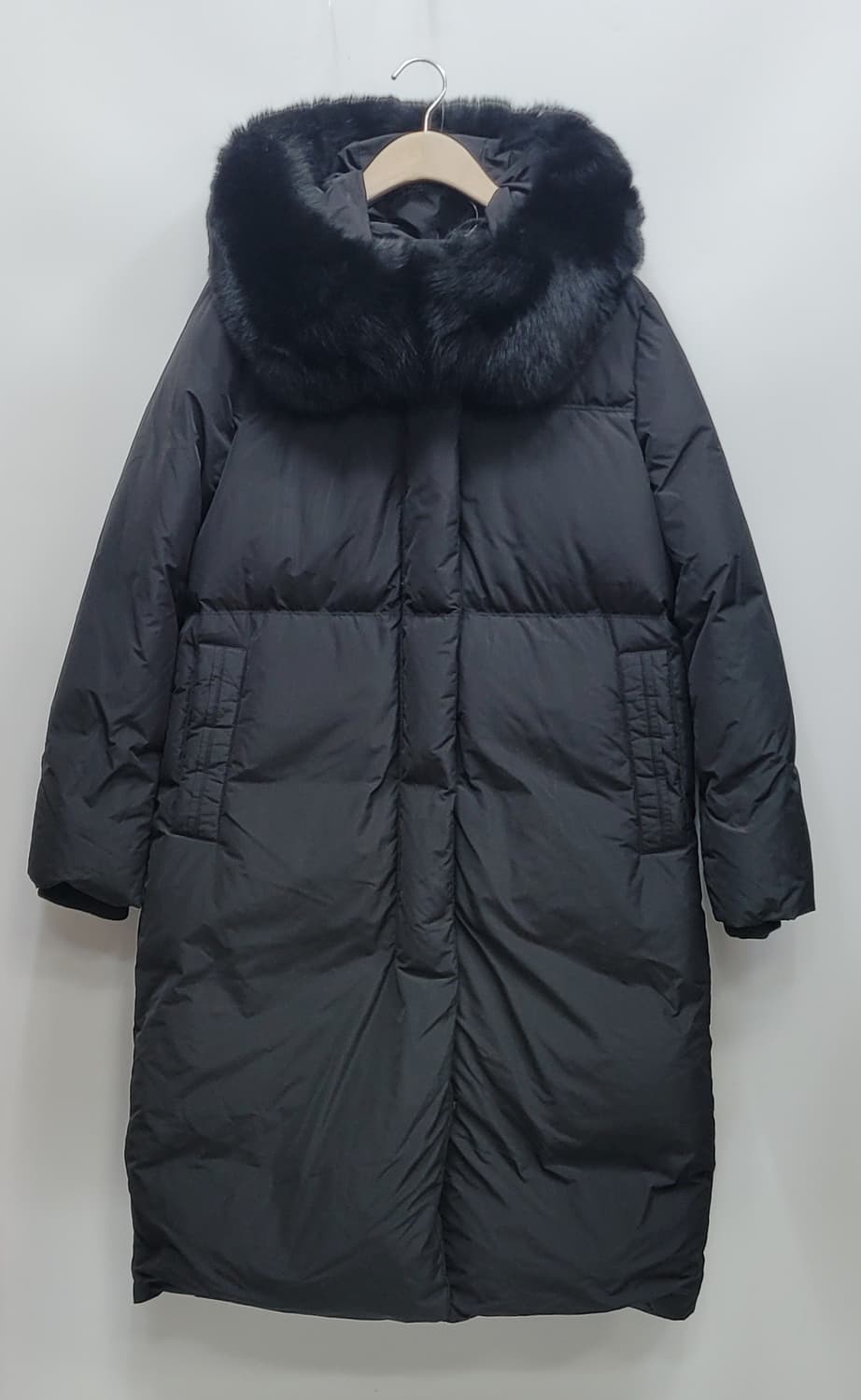 SISLEY 시슬리 폭스퍼 후드 다운 롱 패딩 / 여 42 (90)
 상품이미지1