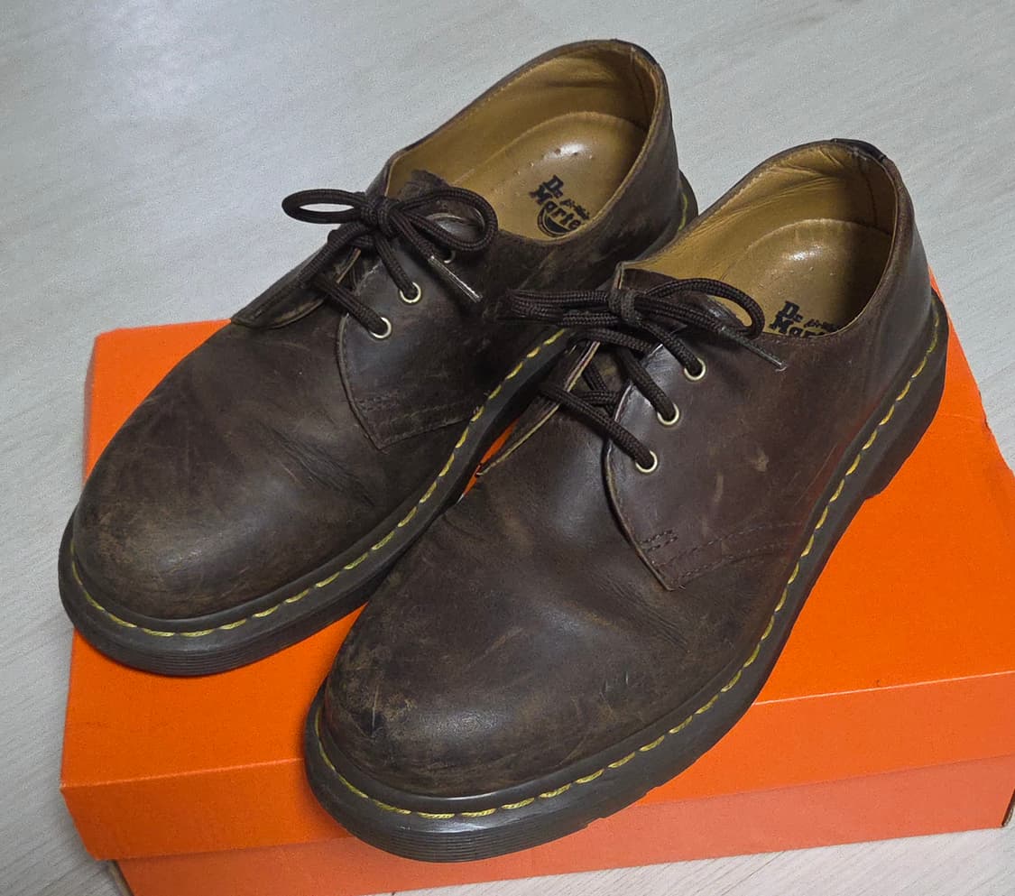 닥터마틴 1461 크레이지 호스  상품이미지1