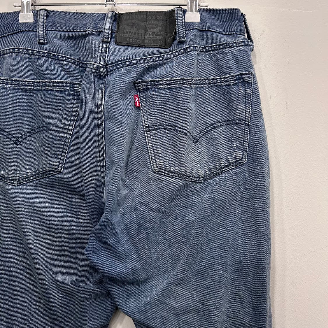 리바이스 501xx 페이퍼택 워싱 데님팬츠 상품이미지1