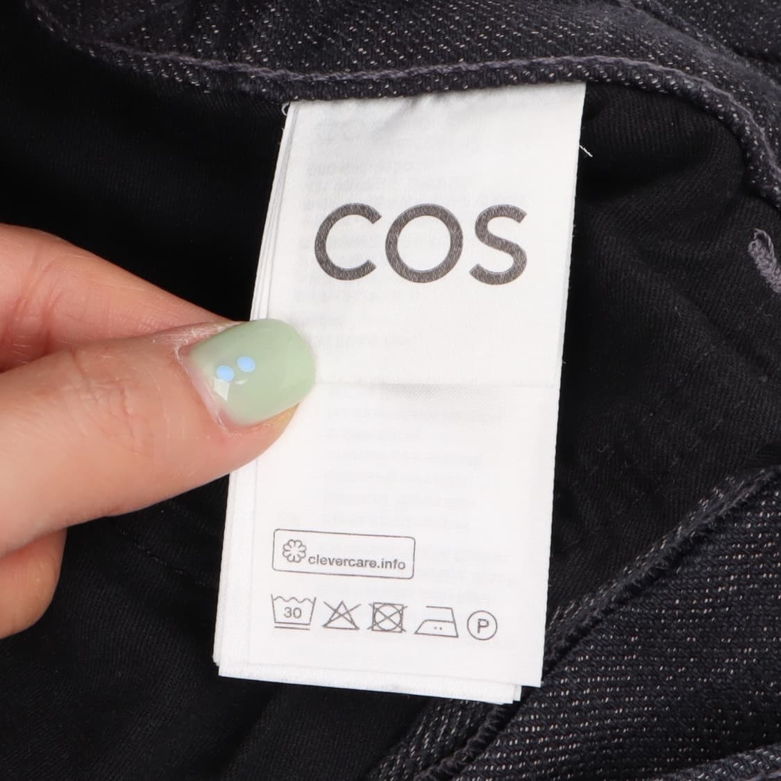 Cos 코스 릴렉스드 와이드 흑청 데님팬츠 상품이미지8