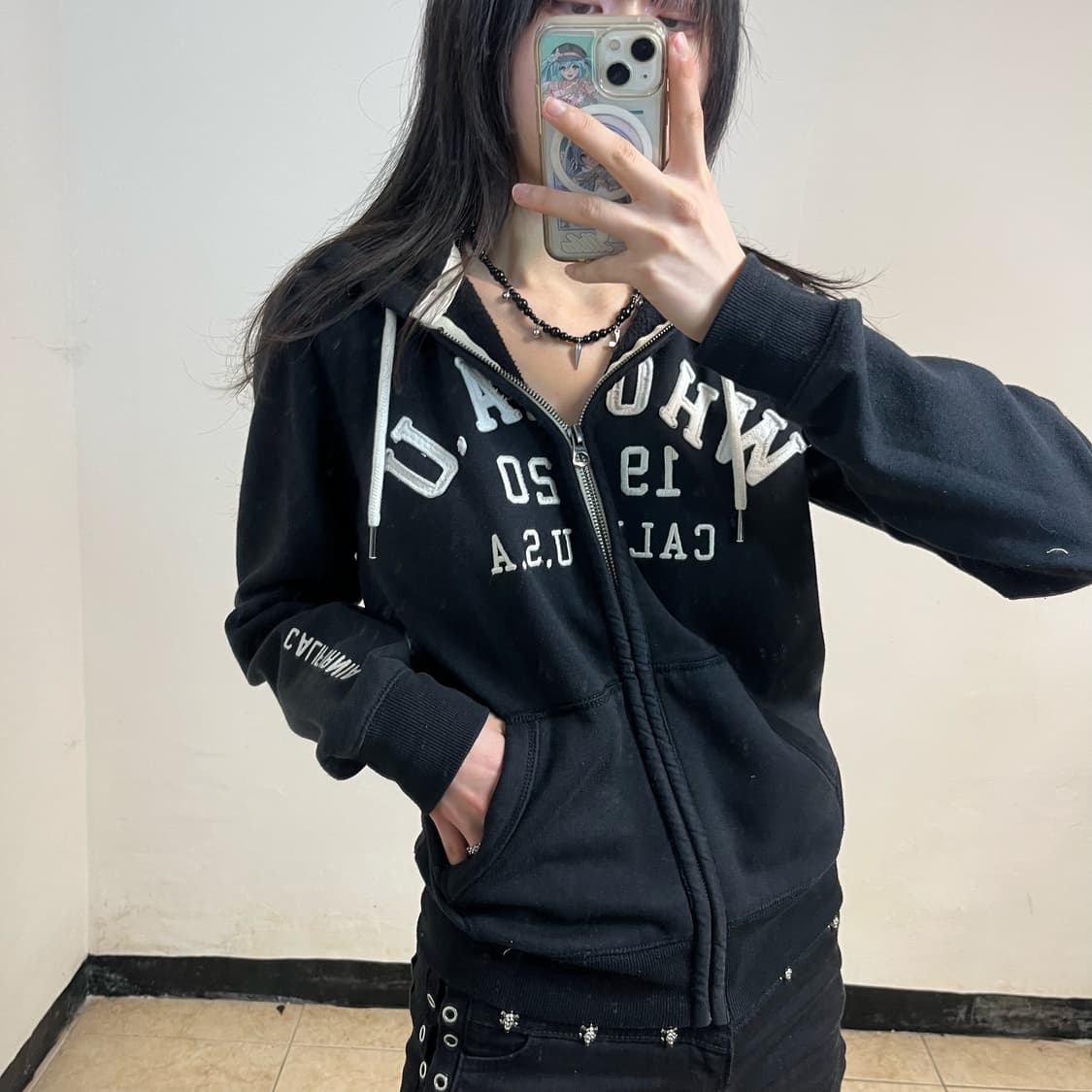 Who.A.U black hoodie zip-up 상품이미지3