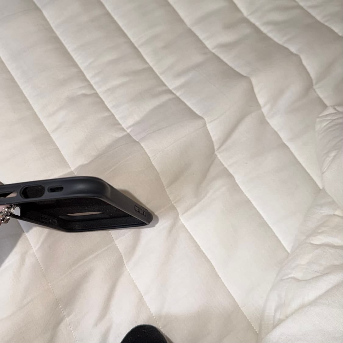 케이스티파이 리플케이스 블랙 16pro max 상품이미지5