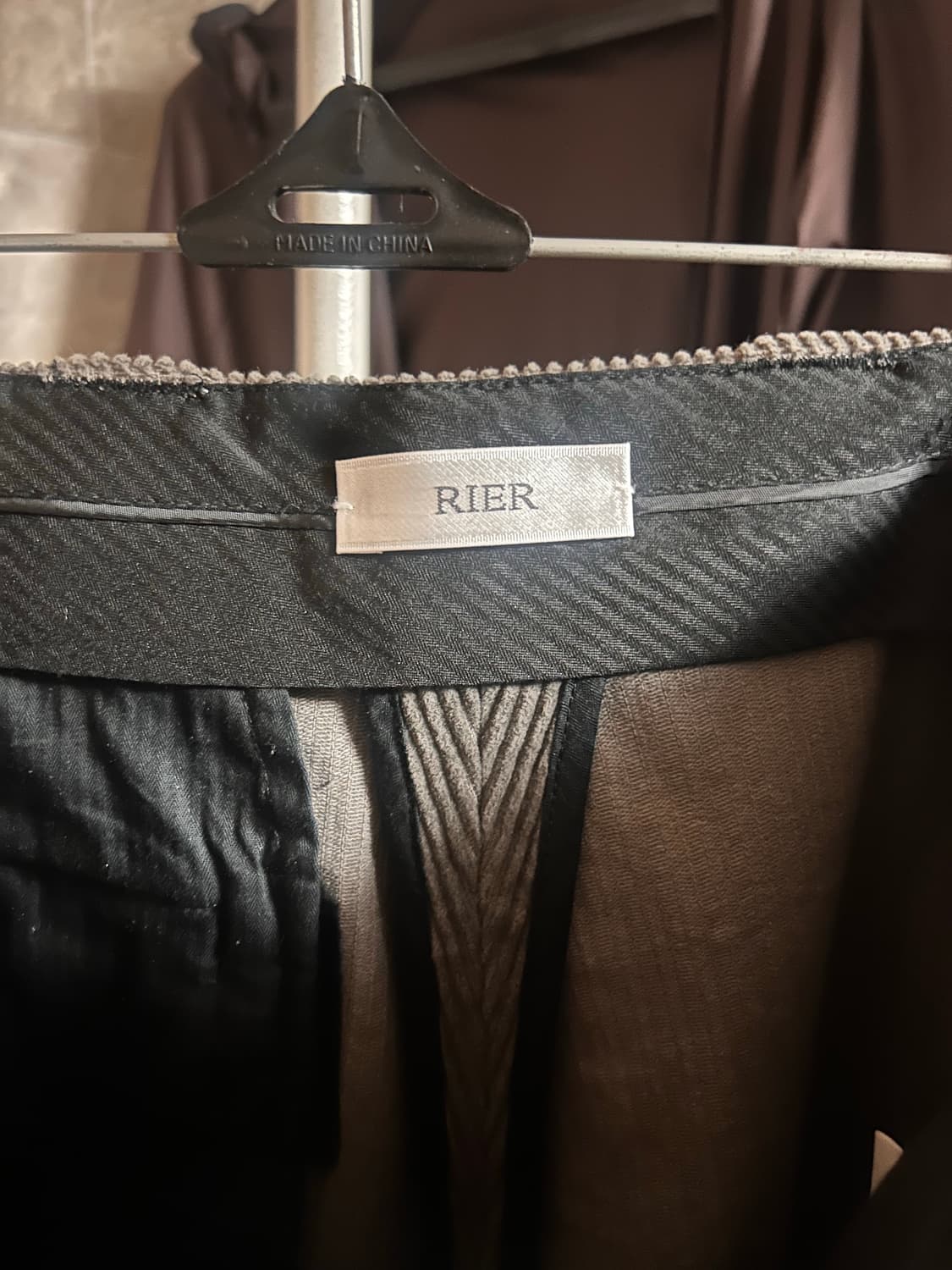 리에르(Rier) 코듀로이 팬츠 M사이즈 캐슬락 컬러  판매 상품이미지3