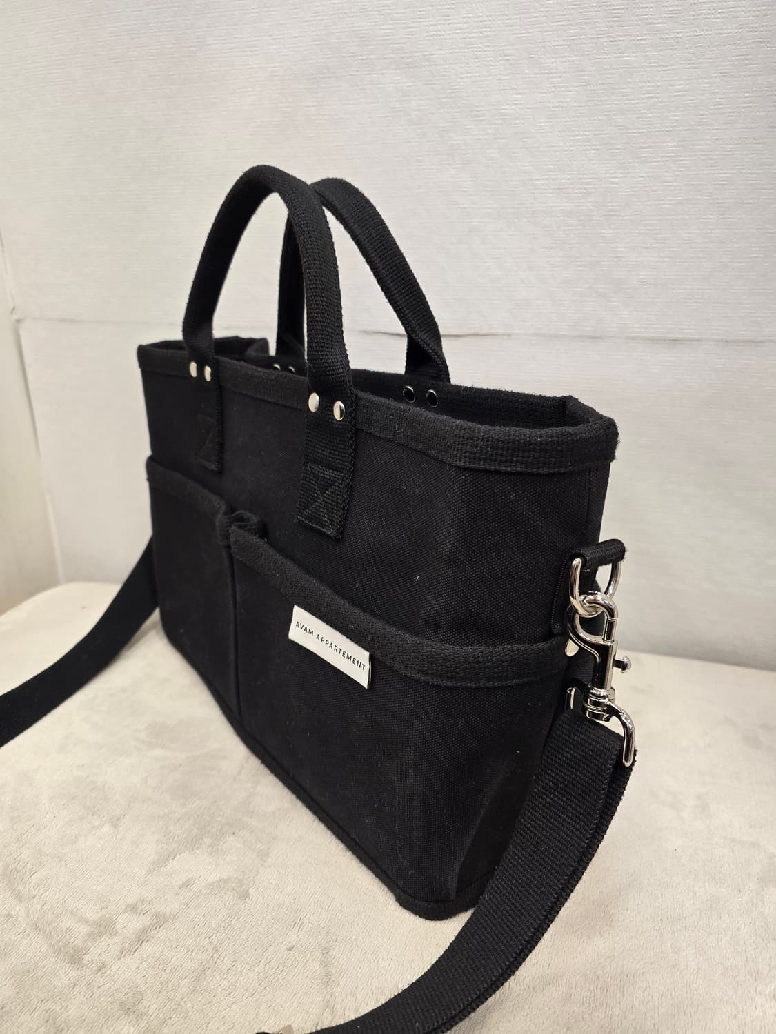 아밤 아파트멍 텀블러백 토트백 숄더백 M 블랙 상품이미지4