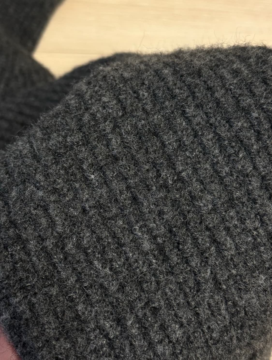 미세키서울 니트가디건 차콜 상품이미지4