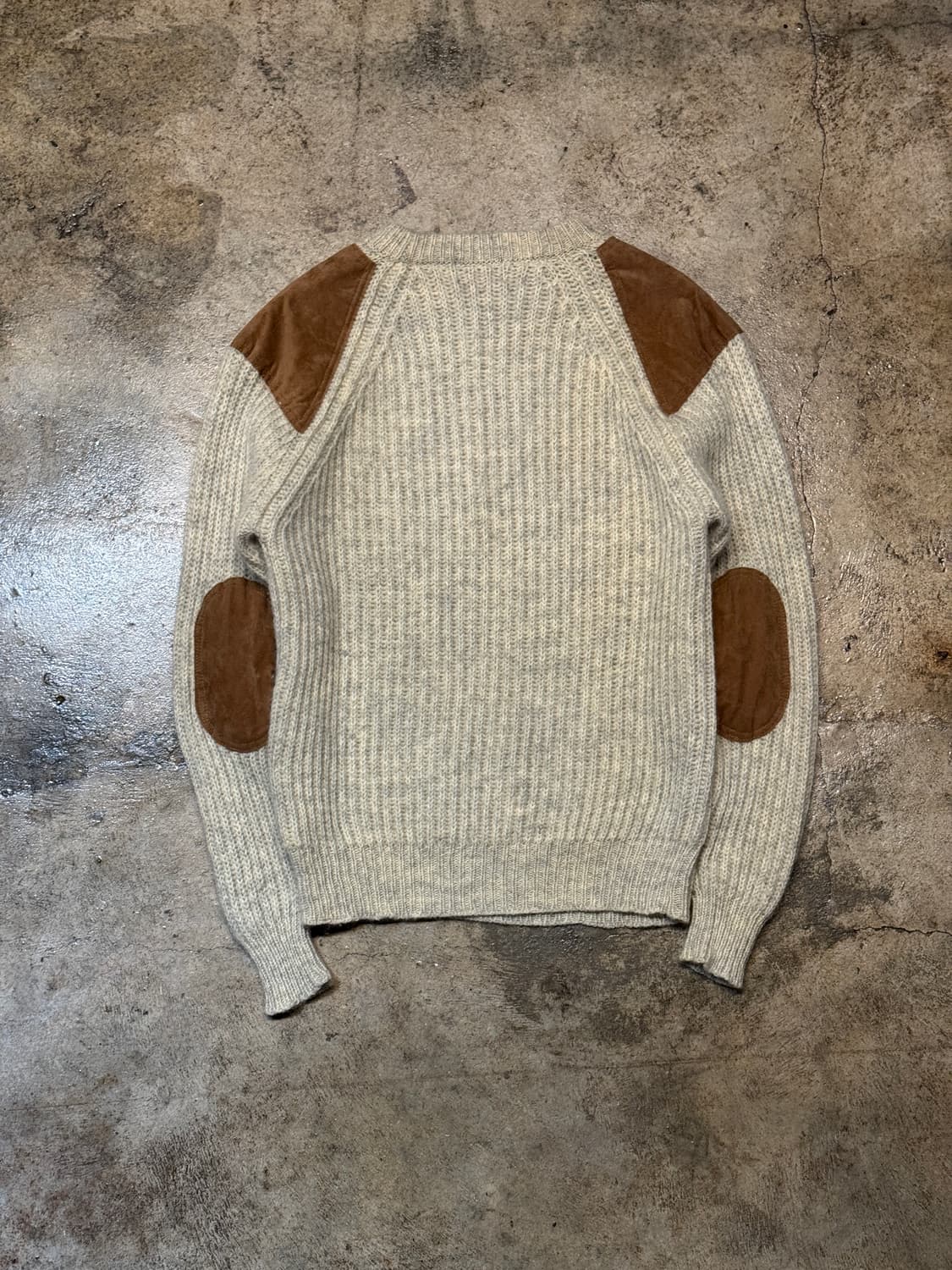 M-L ) White Bull Commando Sweater 상품이미지8