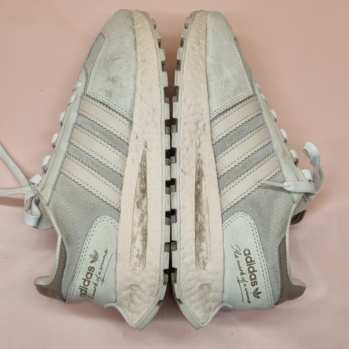 아디다스 레트로피 여성운동화 240 상품이미지5