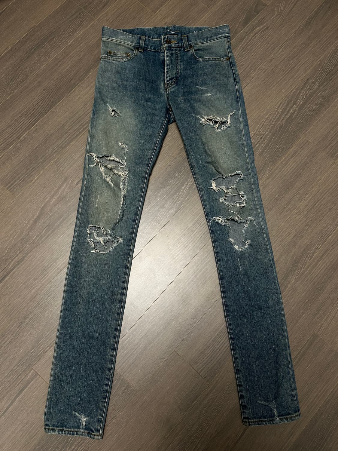 생로랑 15FW 유아인 무파진 28 상품이미지1