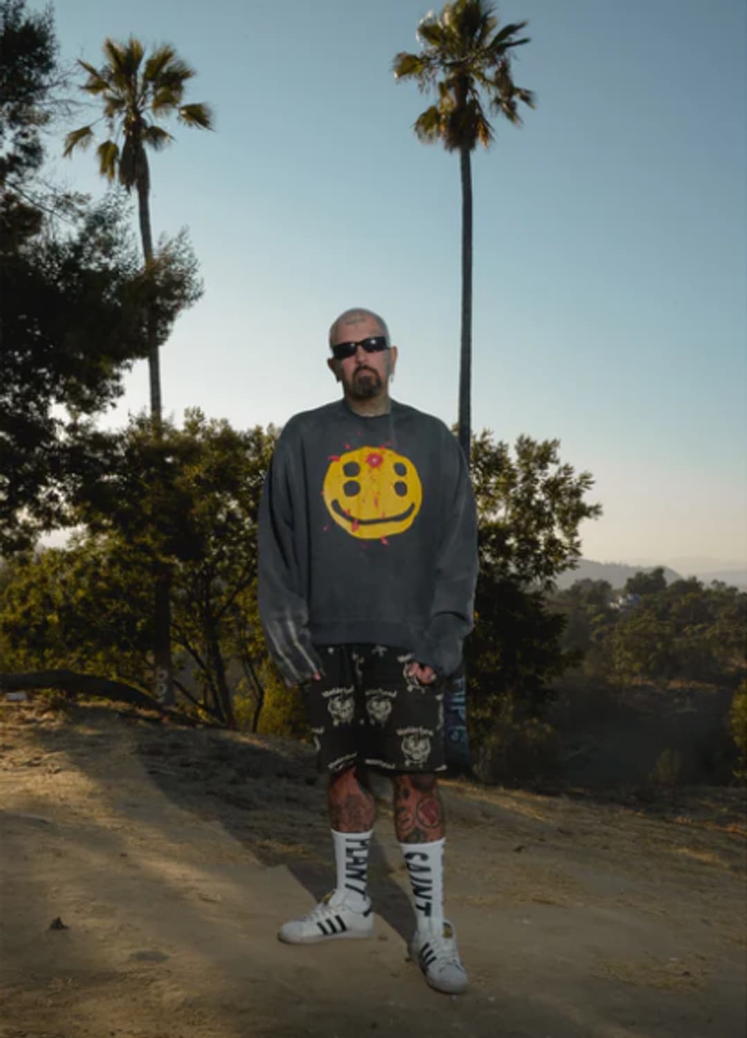 [새상품/L] 세인트미카엘 x CPFM 스마일 스웻셔츠 맨투맨 블랙 상품이미지3