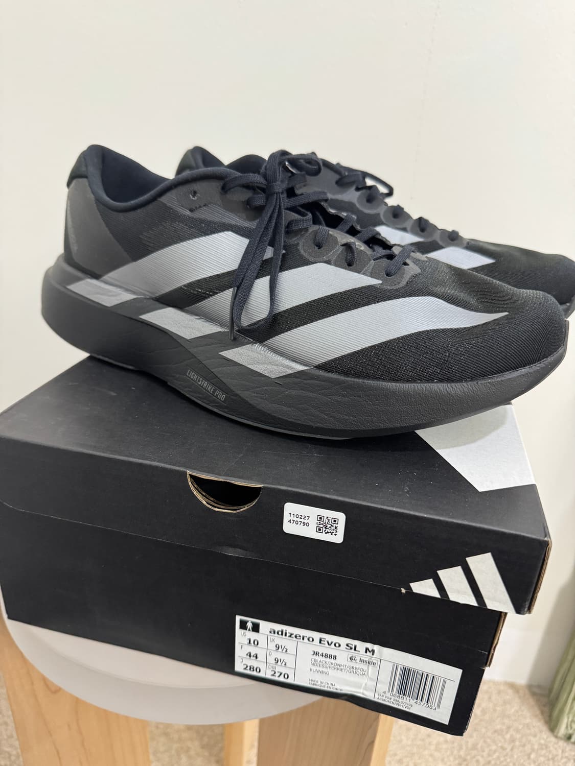 아디다스 아디제로 EVO SL 280 코어 블랙 아이언 메탈릭 상품이미지1