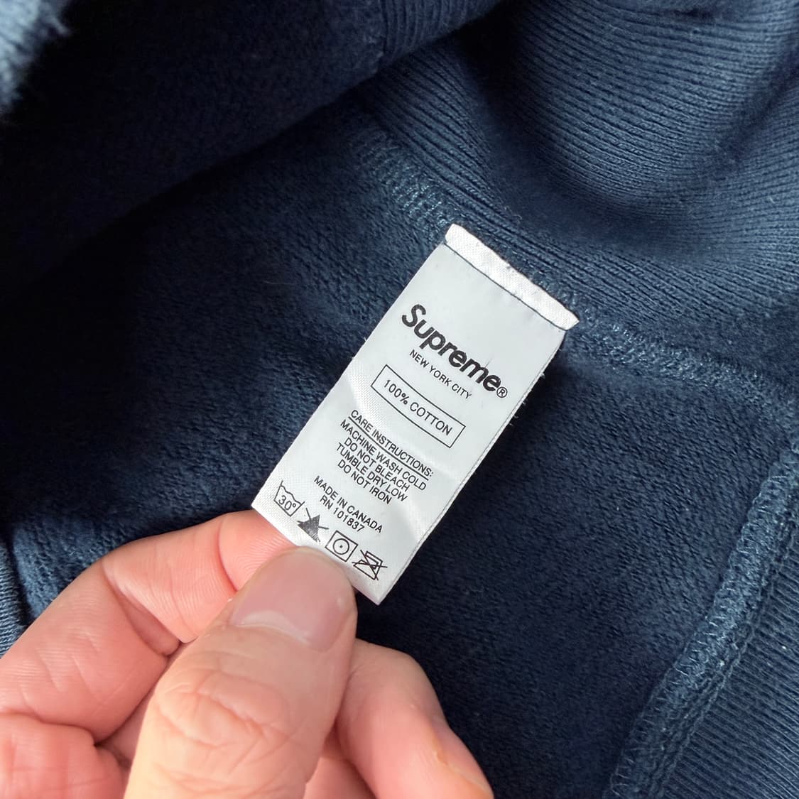슈프림 15fw 워시드 네이비 박스로고 맨투맨 상품이미지5