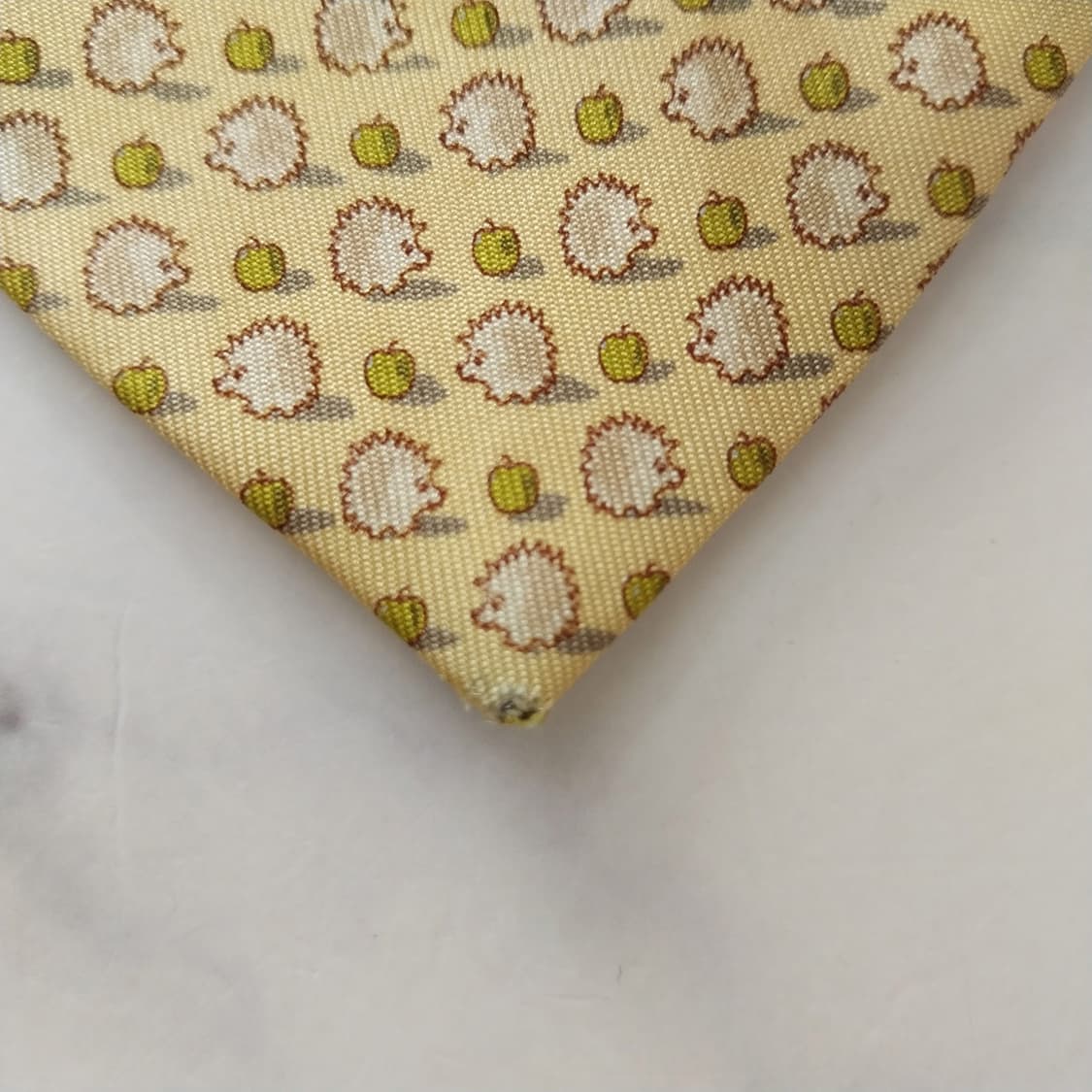 살바토레 페라가모 실크 패턴 넥타이 9.7cm A등급 k2018 상품이미지9