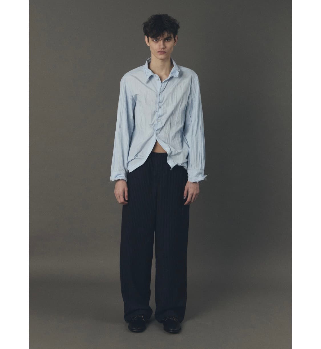 [새상품,L] 26ss yiyae 이예 와이어 셔츠 라이트블루 상품이미지1