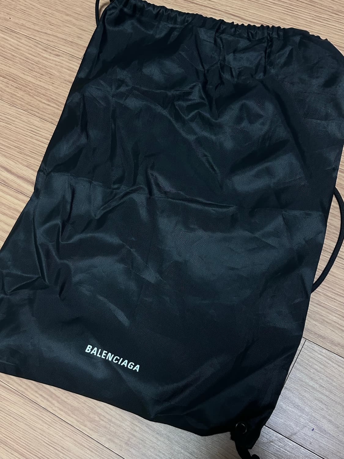 발렌시아가 타이렉스 스트링백 상품이미지4