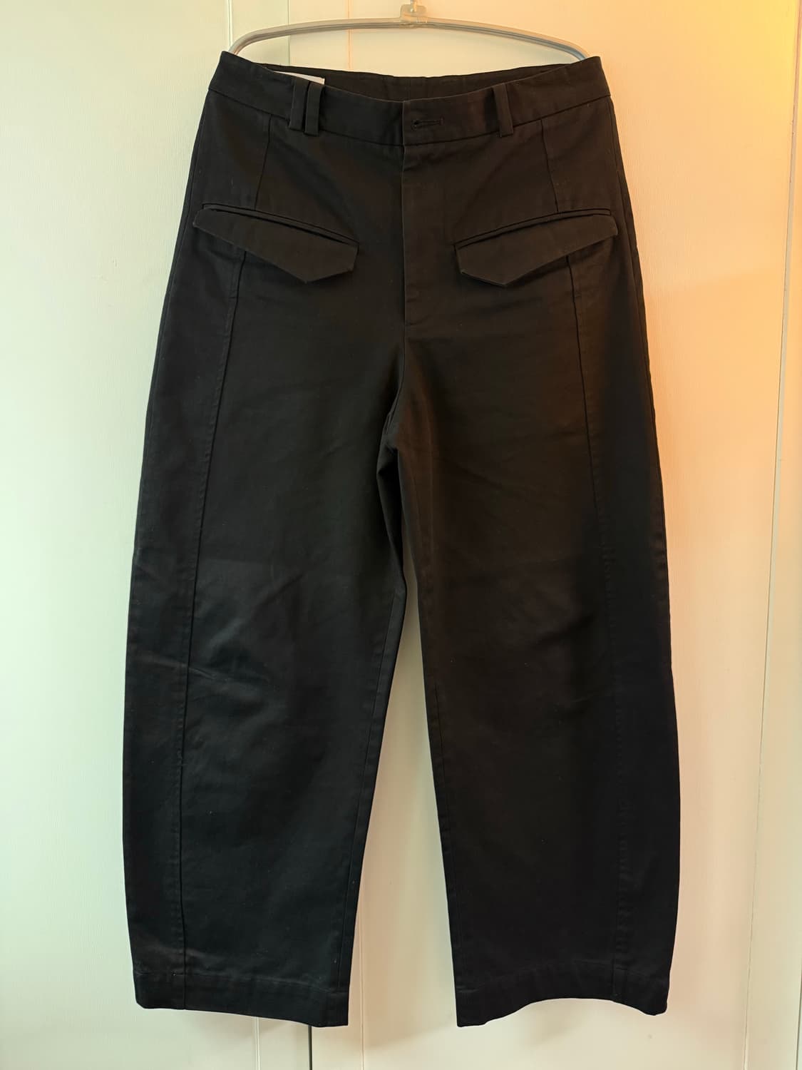 아이엘(Aieul) 커브드 트라우저 블랙 48사이즈 상품이미지2