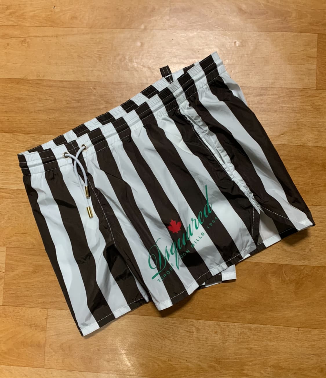 DSQUARED2 디스퀘어드 스윔 트렁크 팬츠(폴리아미드)M 사이즈 상품이미지1