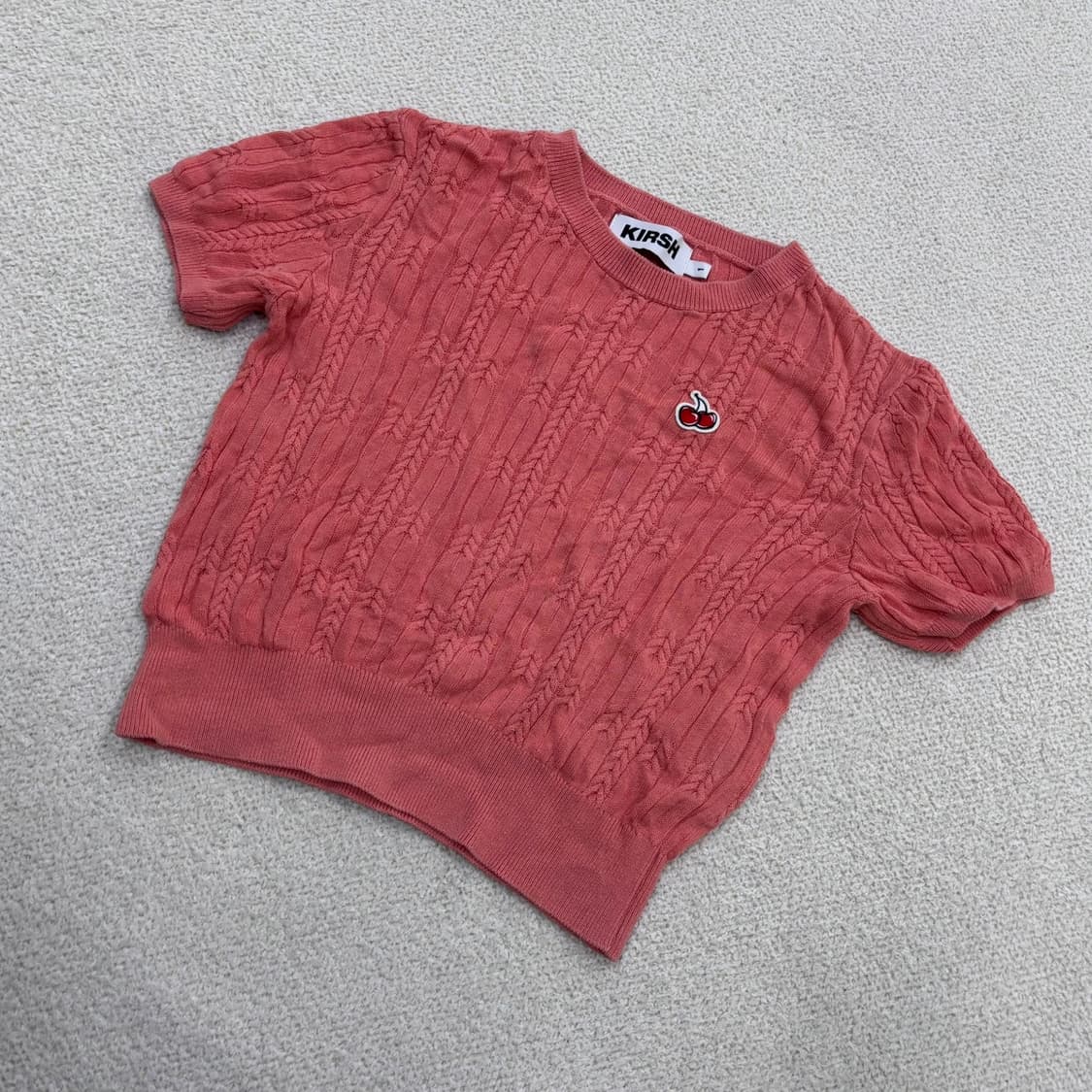 1 키르시 스몰체리 케이블 반팔 니트 0428E 상품이미지1