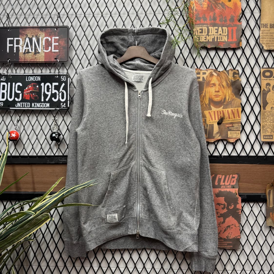 스투지앤코 후드 집업 후면 레터링 로고 포인트 그레이 상품이미지1