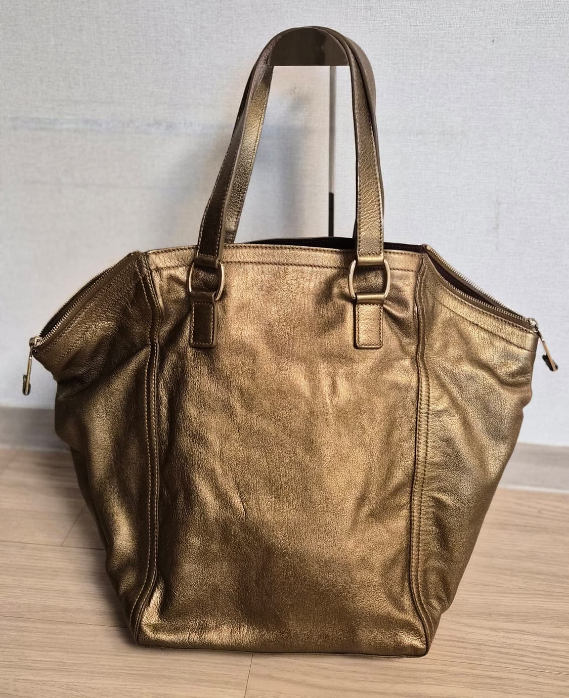 입생로랑 빅토트백 상품이미지4