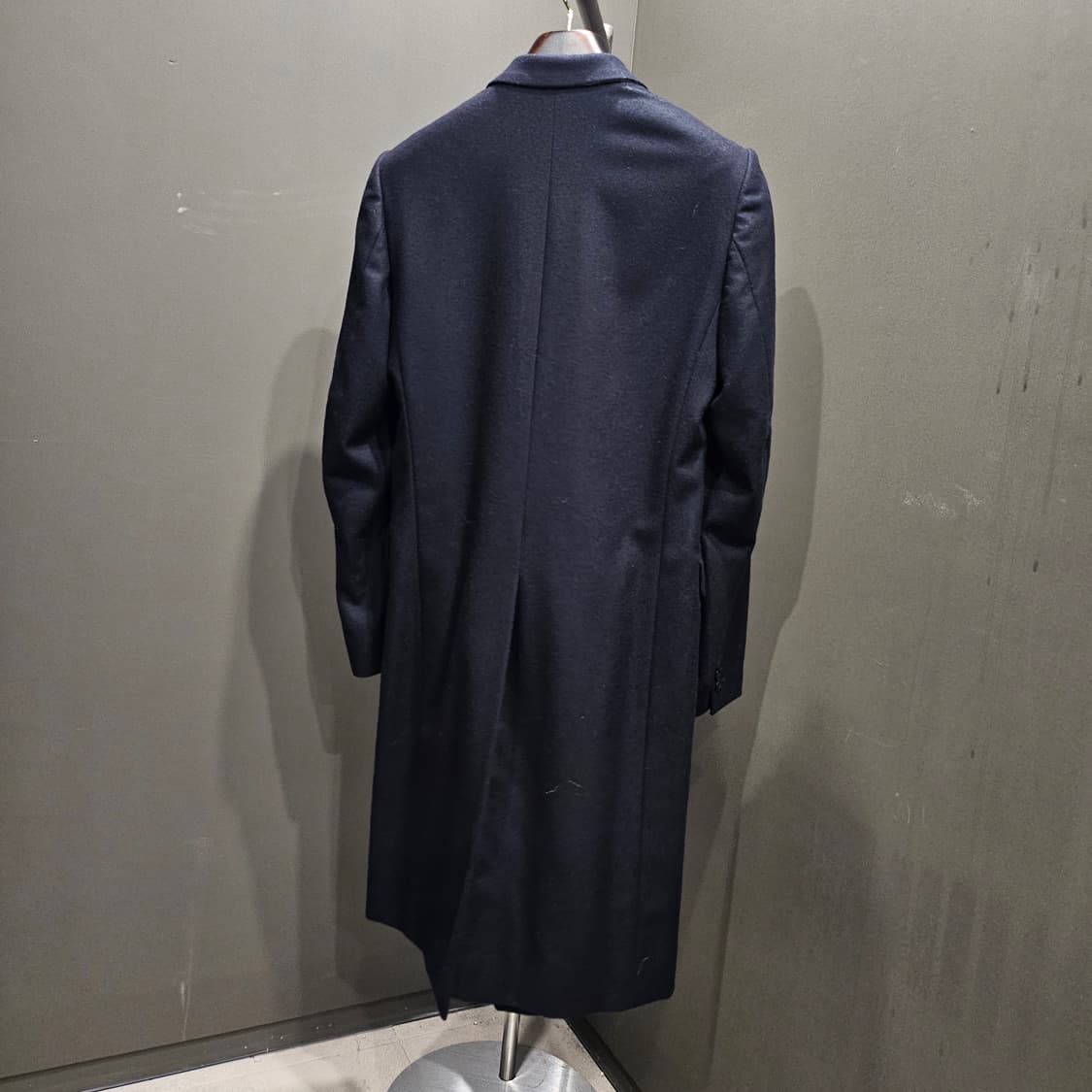 드리스반노튼 체스터필드 스티치 코트 상품이미지3