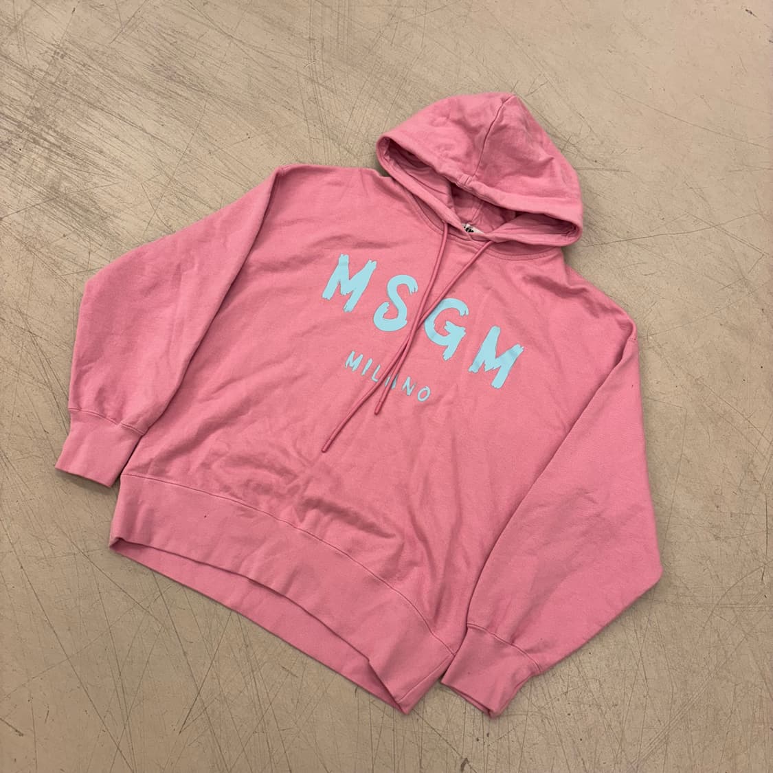 MSGM 빅로고 핑크 후드티 상품이미지1