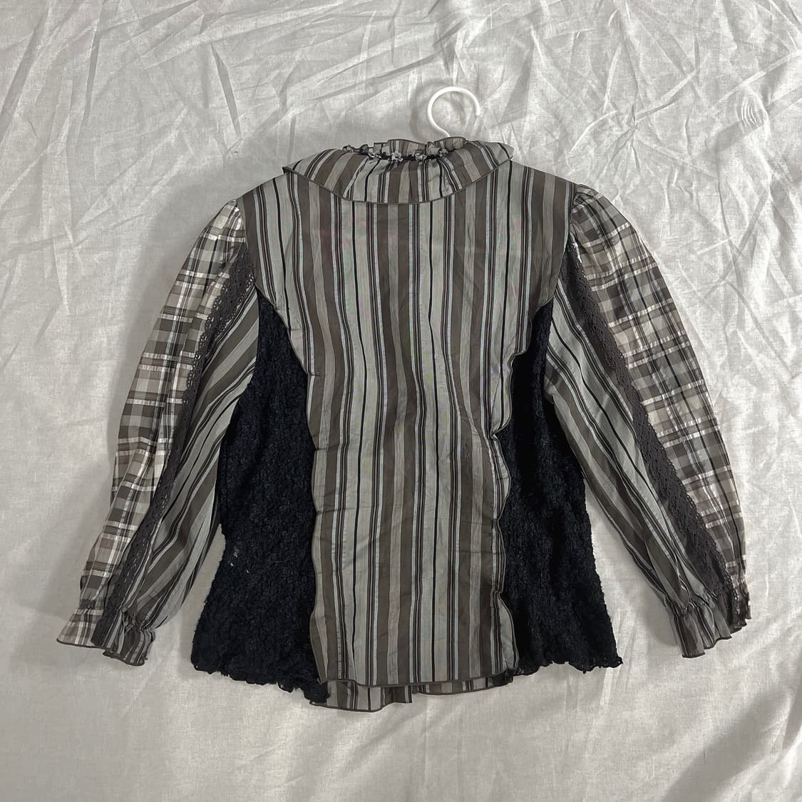 민트초코 쇼콜라 레이스 체크 블라우스 상품이미지3