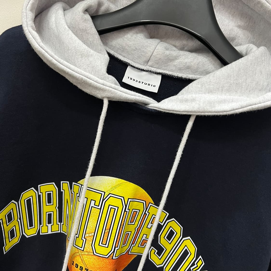 1993스튜디오 본투비 아치 로고 후드티 FREE 상품이미지3