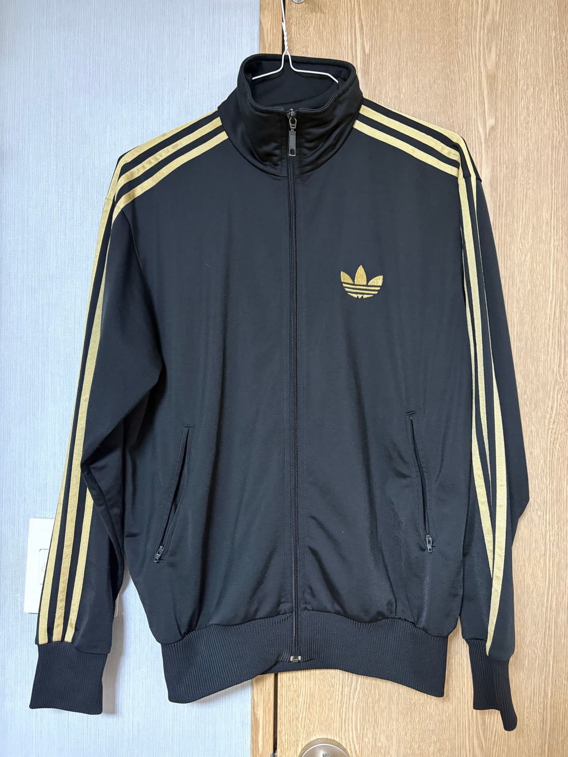 아디다스 검금져지 100 시온 손민수 상품이미지1