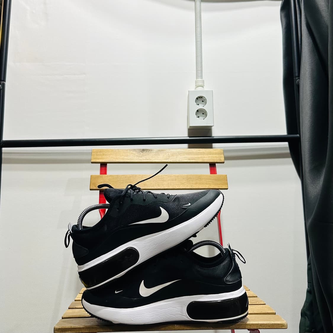 270) 나이키 운동화 남성 남자 신발 에어맥스 디아 블랙 화이트 상품이미지7