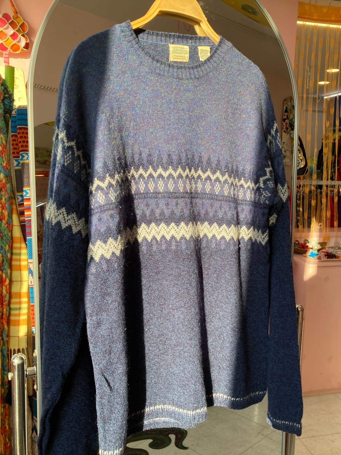 램스울 네이비 패턴 니트 상품이미지2