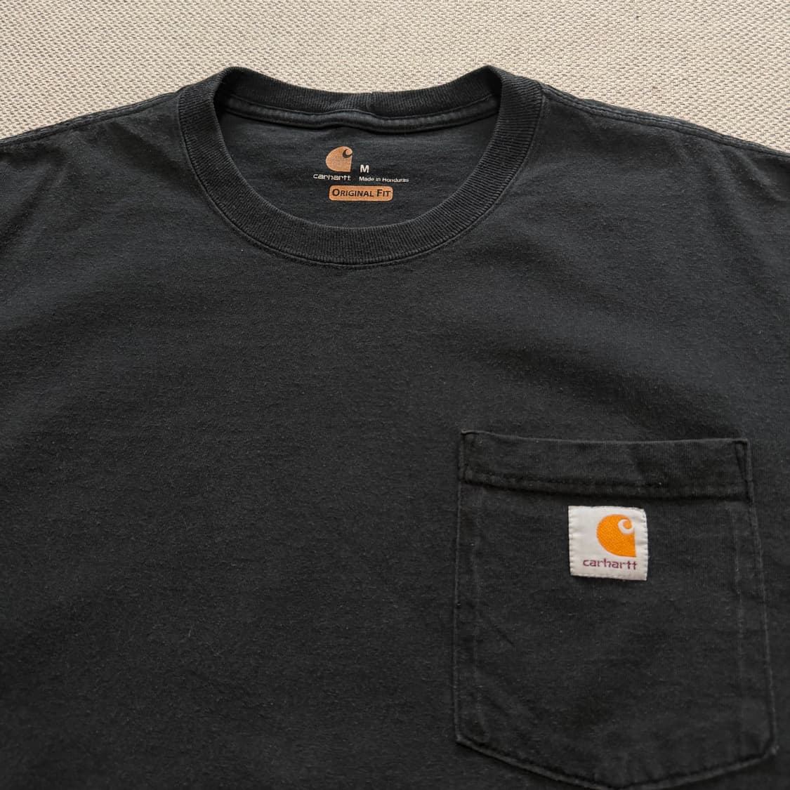 칼하트 오리지널 핏 포켓 반팔티 상품이미지2