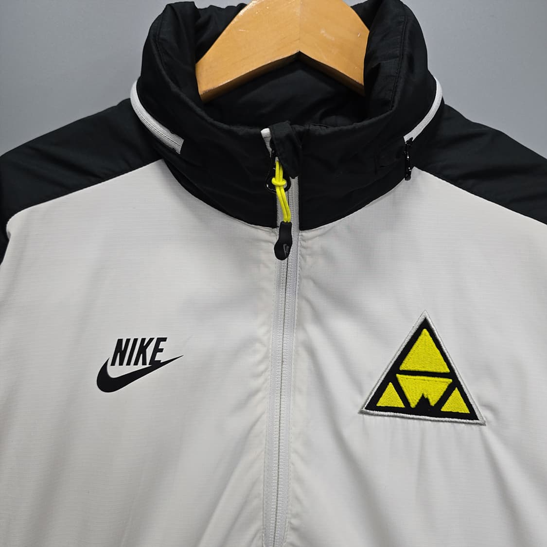 나이키(NIKE) 여성용 아노락 집업 85 상품이미지2