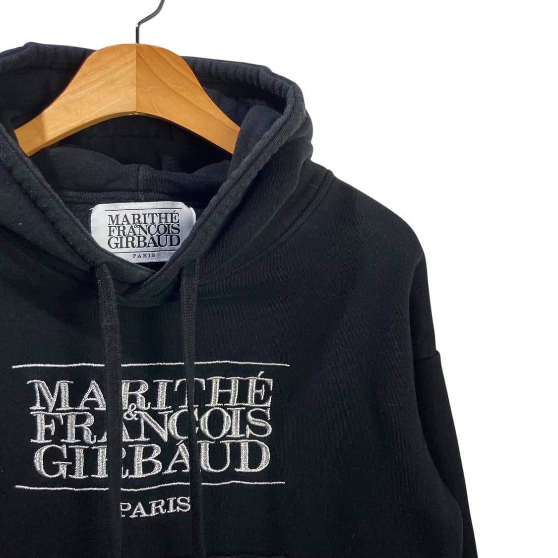 마리떼 블랙 후드 상품이미지3