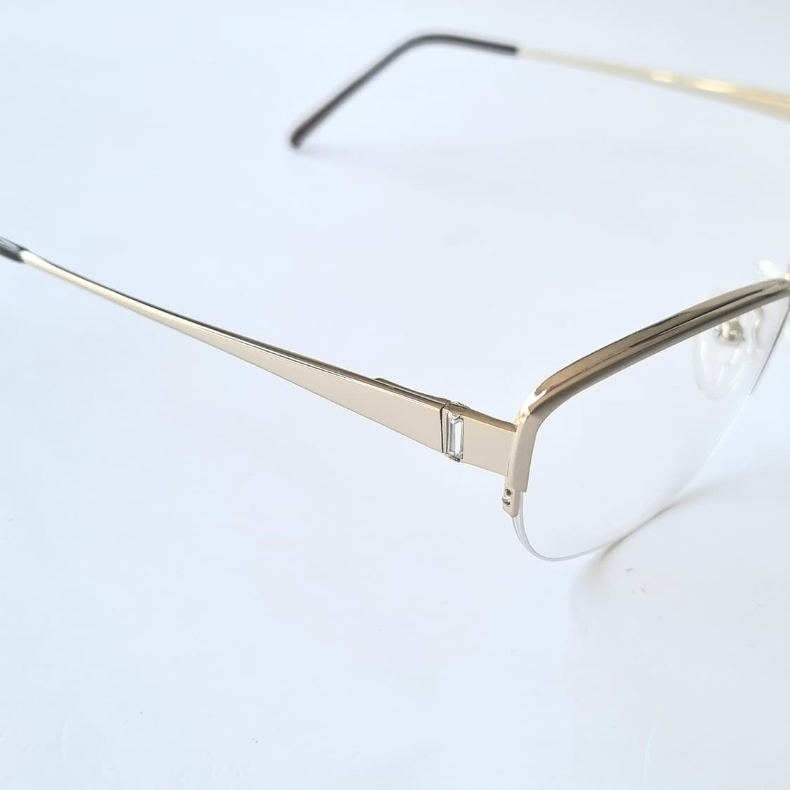 데드스탁 오피스 사이렌 & 긱시크 무드 하프림 안경테  679 상품이미지7