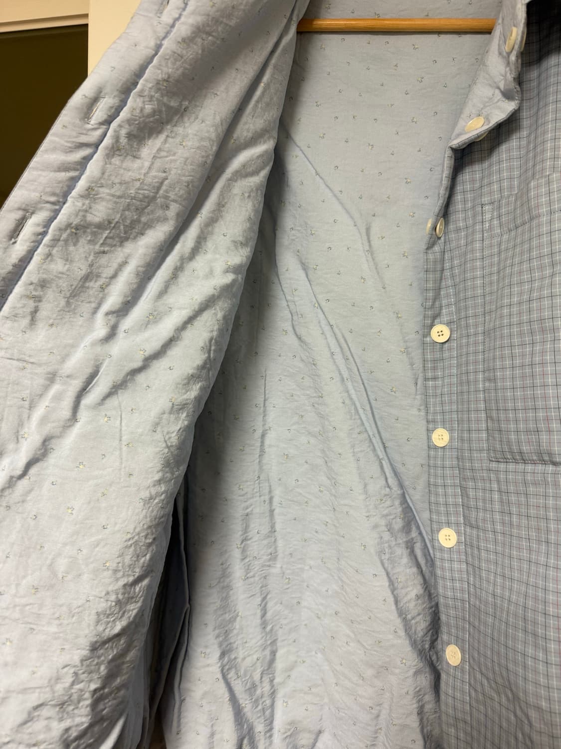 shop.fa.er.ie 샵페어리 패디드 코지 패턴 셔츠 블루 상품이미지5