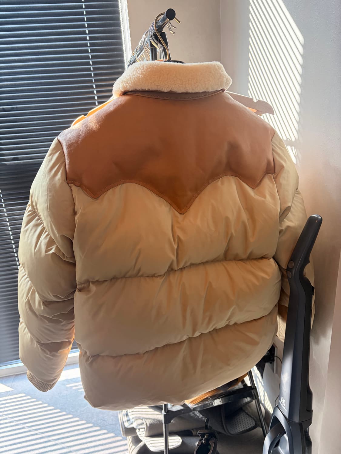 록마 크리스티 44사이즈 판매합니다.  상품이미지2