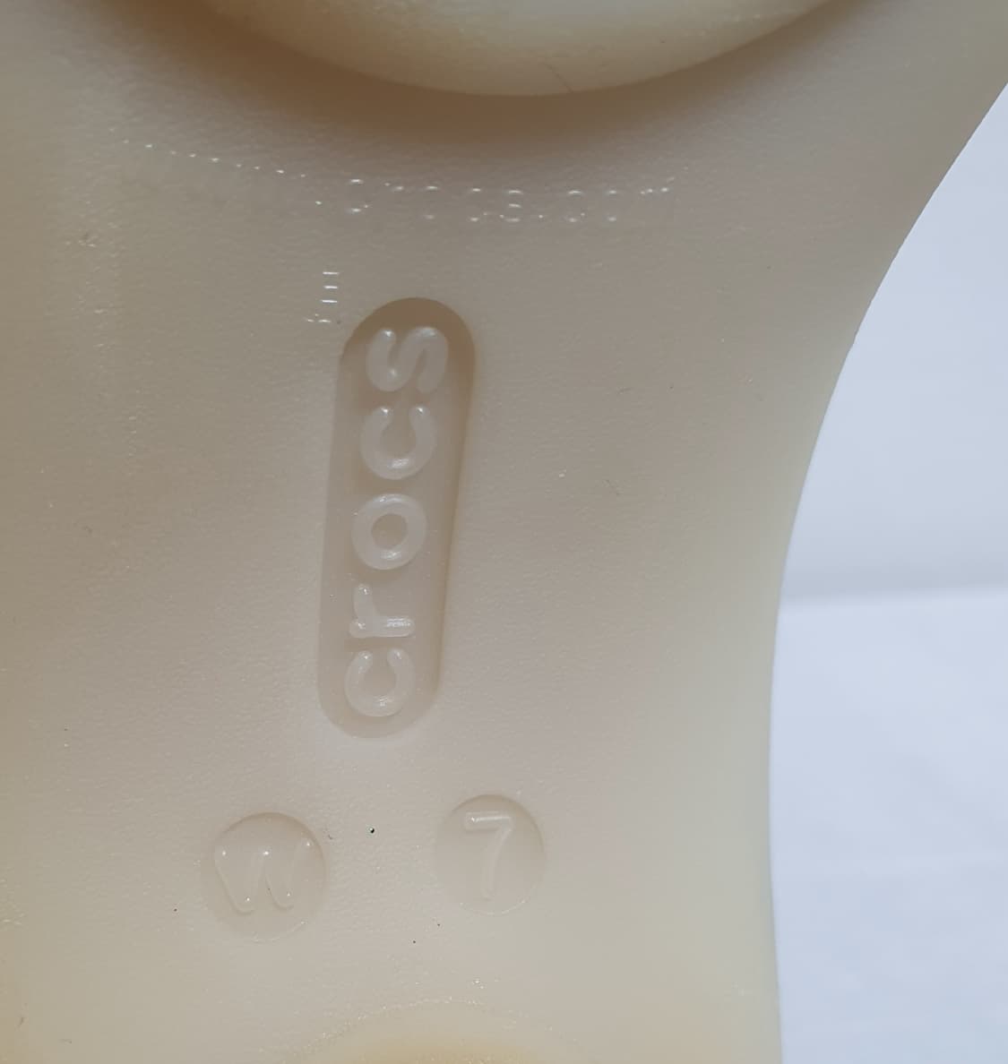 무료배송 240mm 크록스 샌들 후라체 플랫 아이보리 실버 상품이미지8